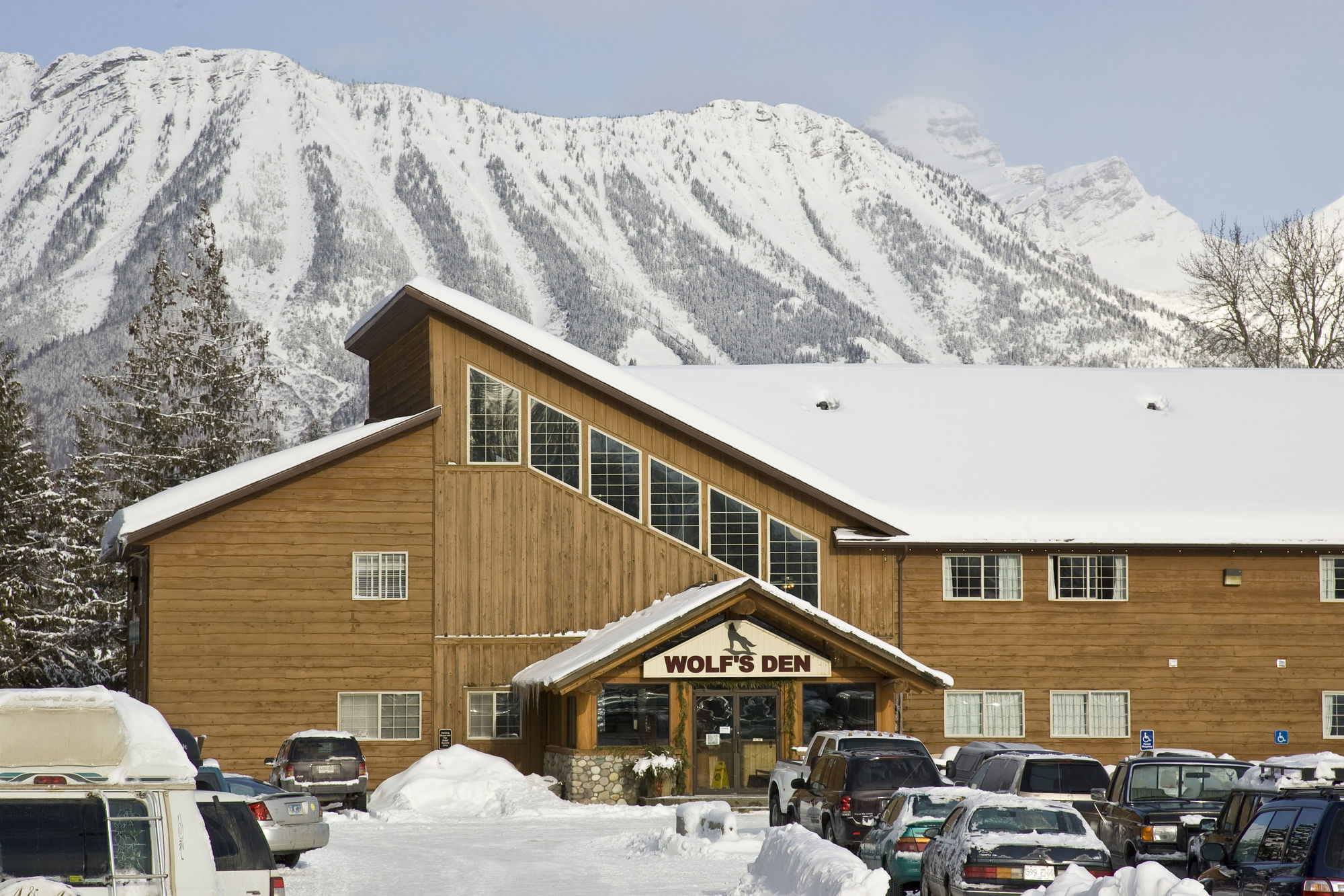 Fernie Slopeside Lodge Exterior photo