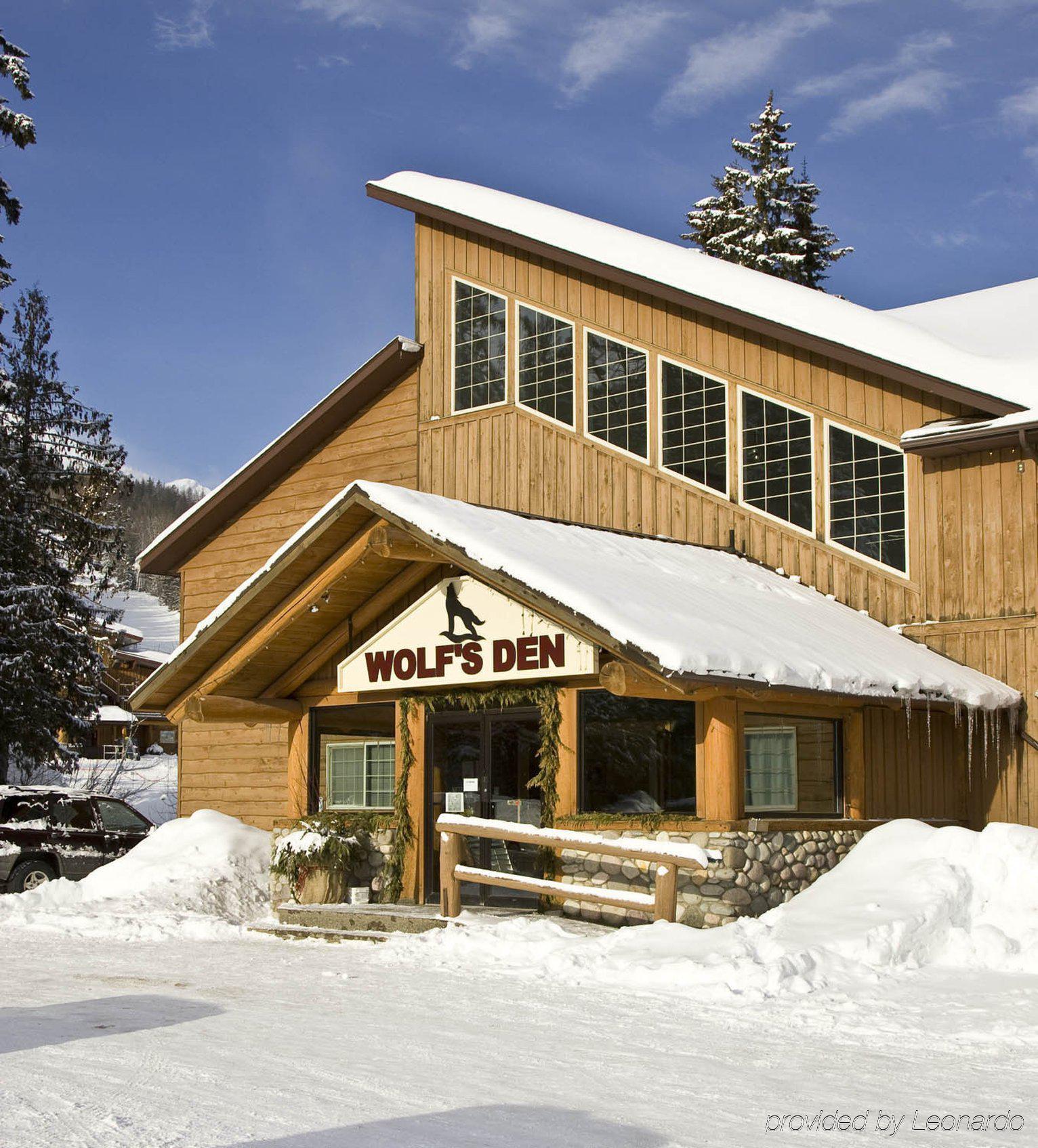 Fernie Slopeside Lodge Exterior photo